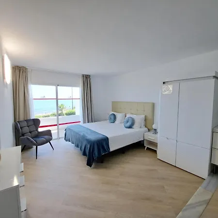 Playa Miraflores 2 Ситио-де-Калаонда